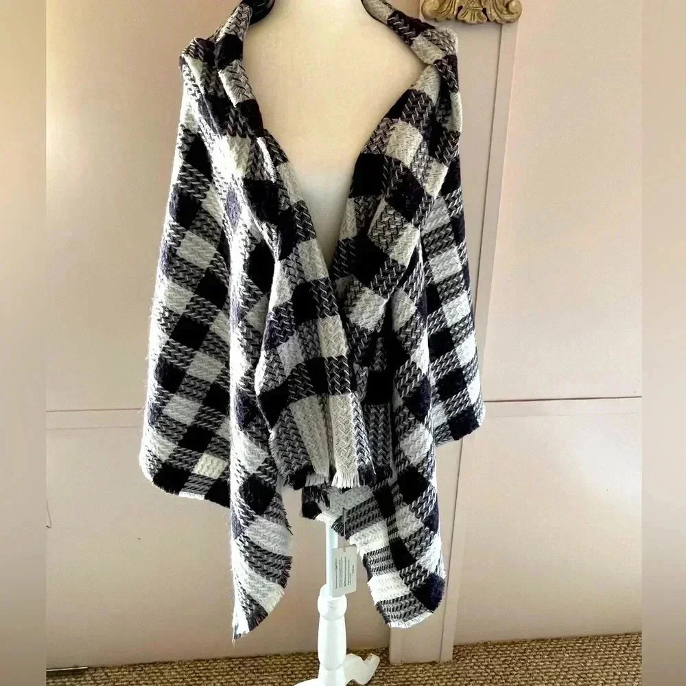Soft shawl checkered pattern new